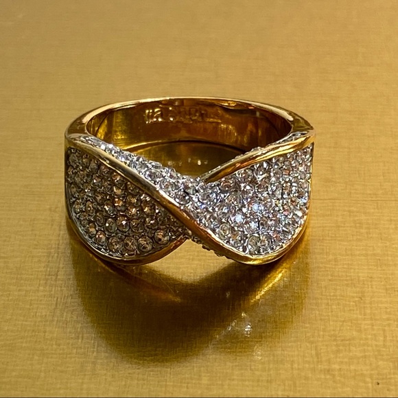 Jewelry - Infinity Criss-Criss Sparkling Crystals Gold Band Ring 9